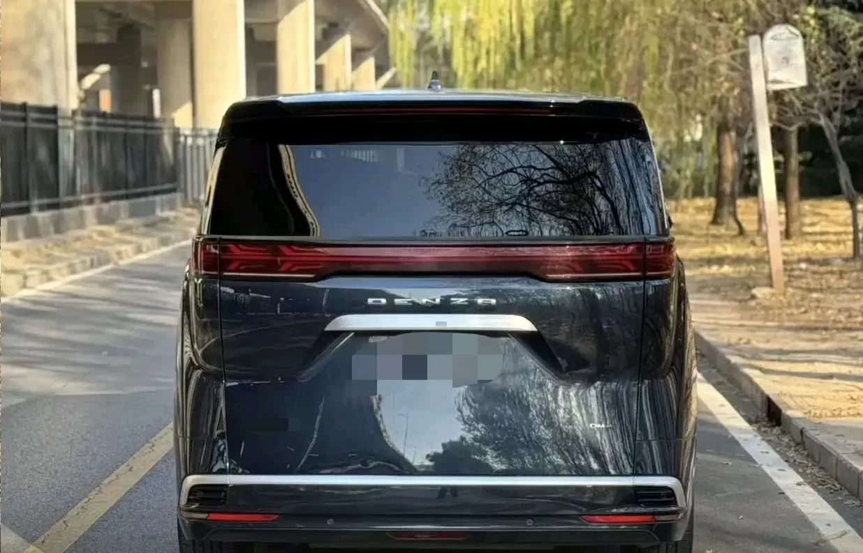2022 HongQi HS7 3.0T 337HP V6 8AT,autocango,china used car exporter,china ev exporter,chinese used car exporter,chinese used ev exporter