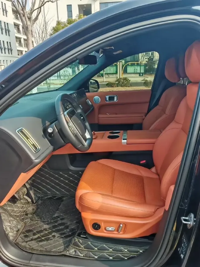 2024 Li L6 Range Extended 154HP L4 REEV 36.8KWH,autocango,china used car exporter,china ev exporter,chinese used car exporter,chinese used ev exporter