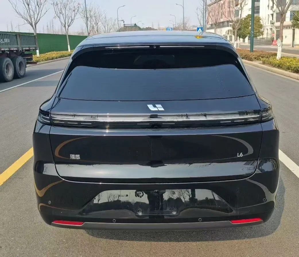 2024 Li L6 Range Extended 154HP L4 REEV 36.8KWH,autocango,china used car exporter,china ev exporter,chinese used car exporter,chinese used ev exporter