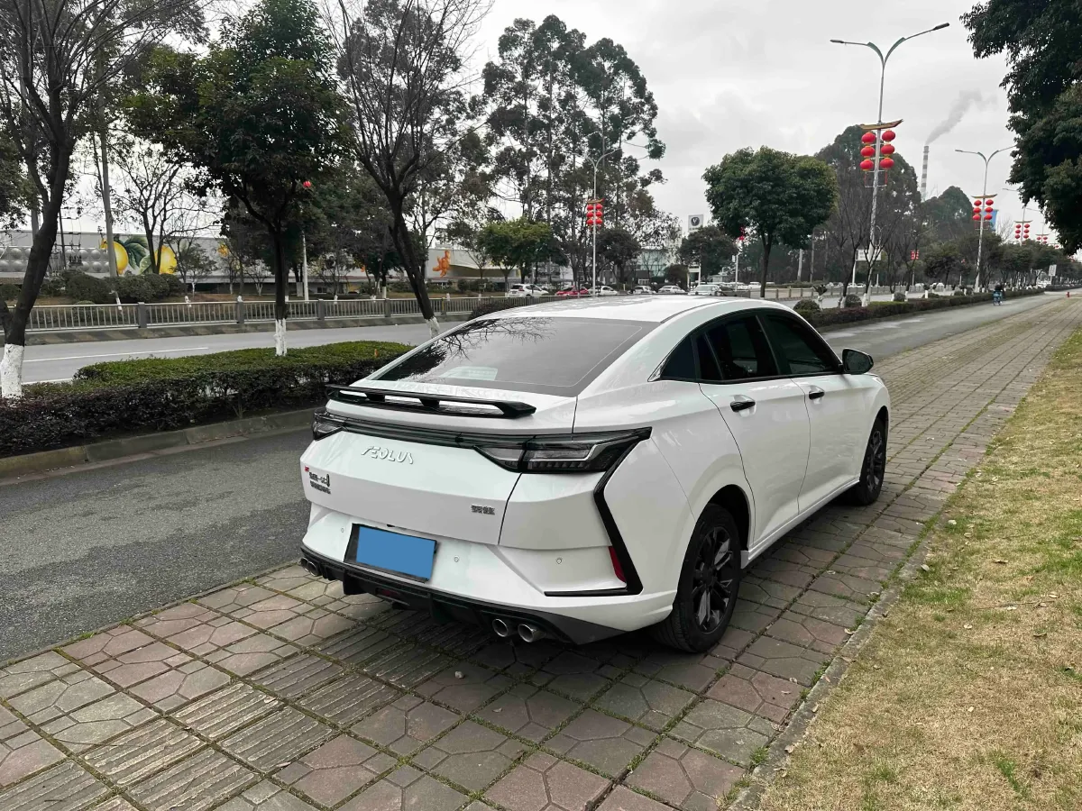2023 DongFeng Aeolus YiXuan 1.5L 125HP L4 6DCT,autocango,china used car exporter,china ev exporter,chinese used car exporter,chinese used ev exporter