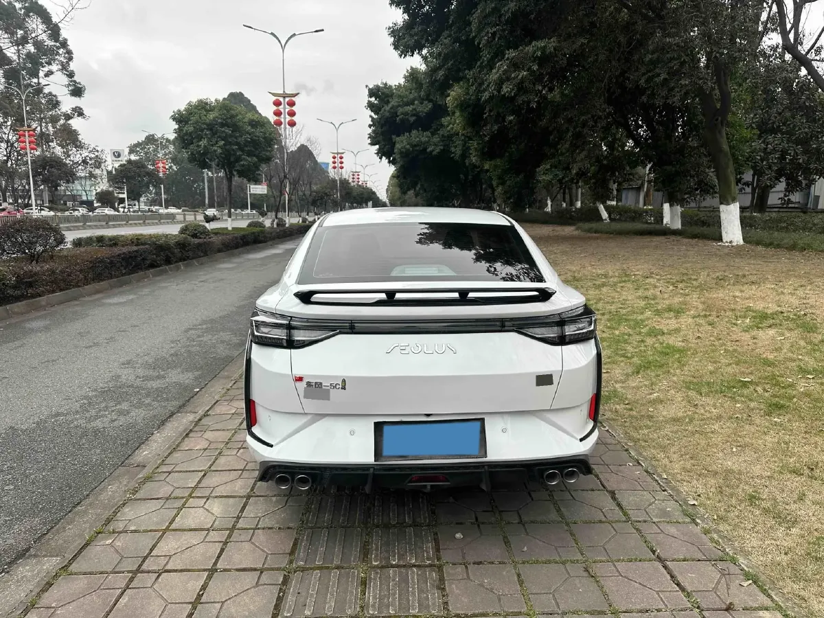 2023 DongFeng Aeolus YiXuan 1.5L 125HP L4 6DCT,autocango,china used car exporter,china ev exporter,chinese used car exporter,chinese used ev exporter