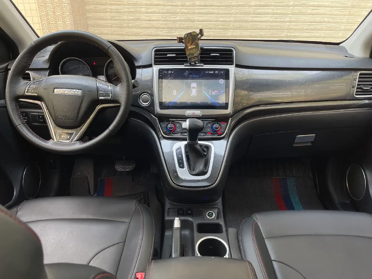 2018 Haval M6 1.5T 150HP L4 7DCT,autocango,china used car exporter,china ev exporter,chinese used car exporter,chinese used ev exporter