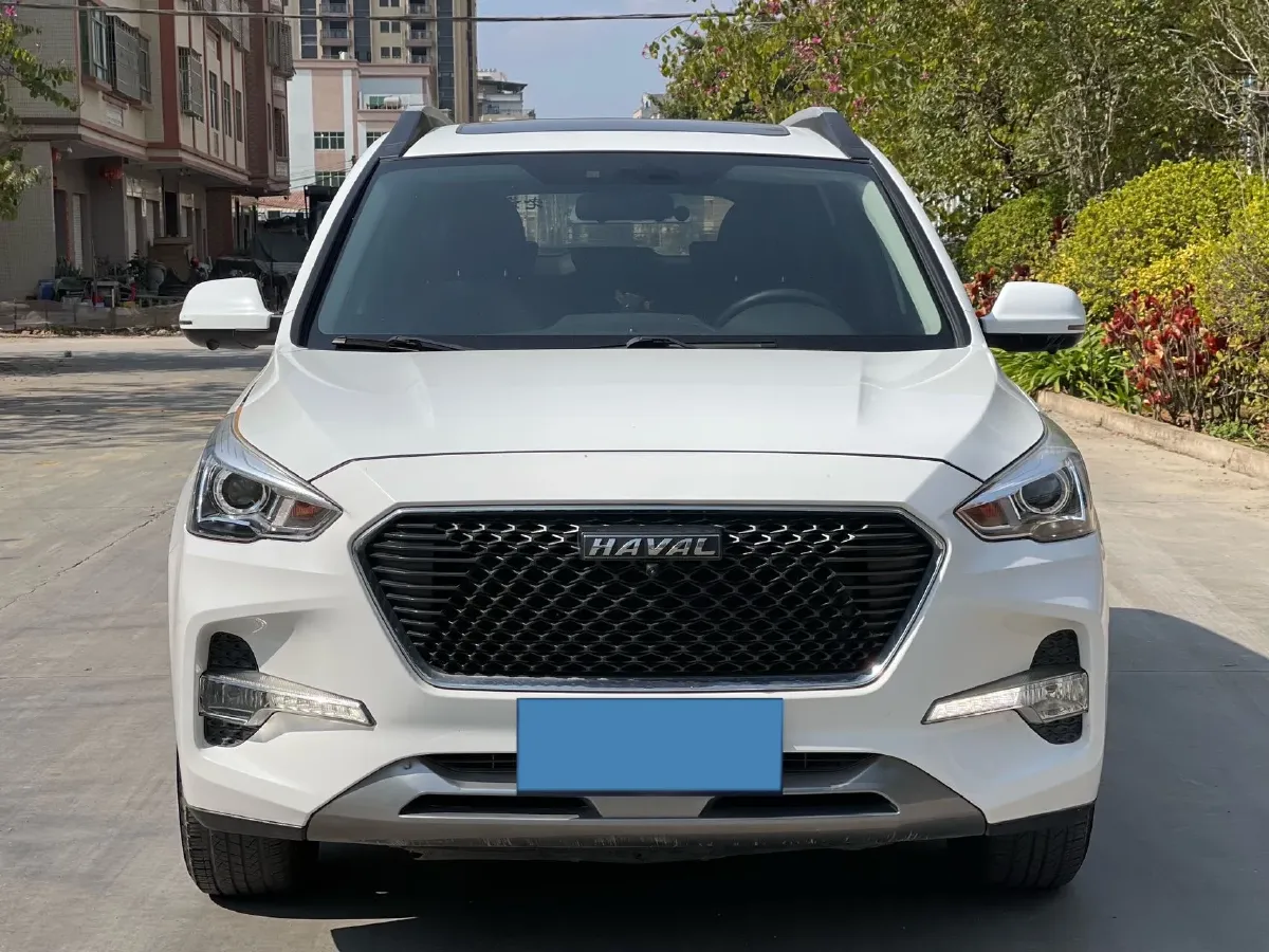 2018 Haval M6 1.5T 150HP L4 7DCT,autocango,china used car exporter,china ev exporter,chinese used car exporter,chinese used ev exporter