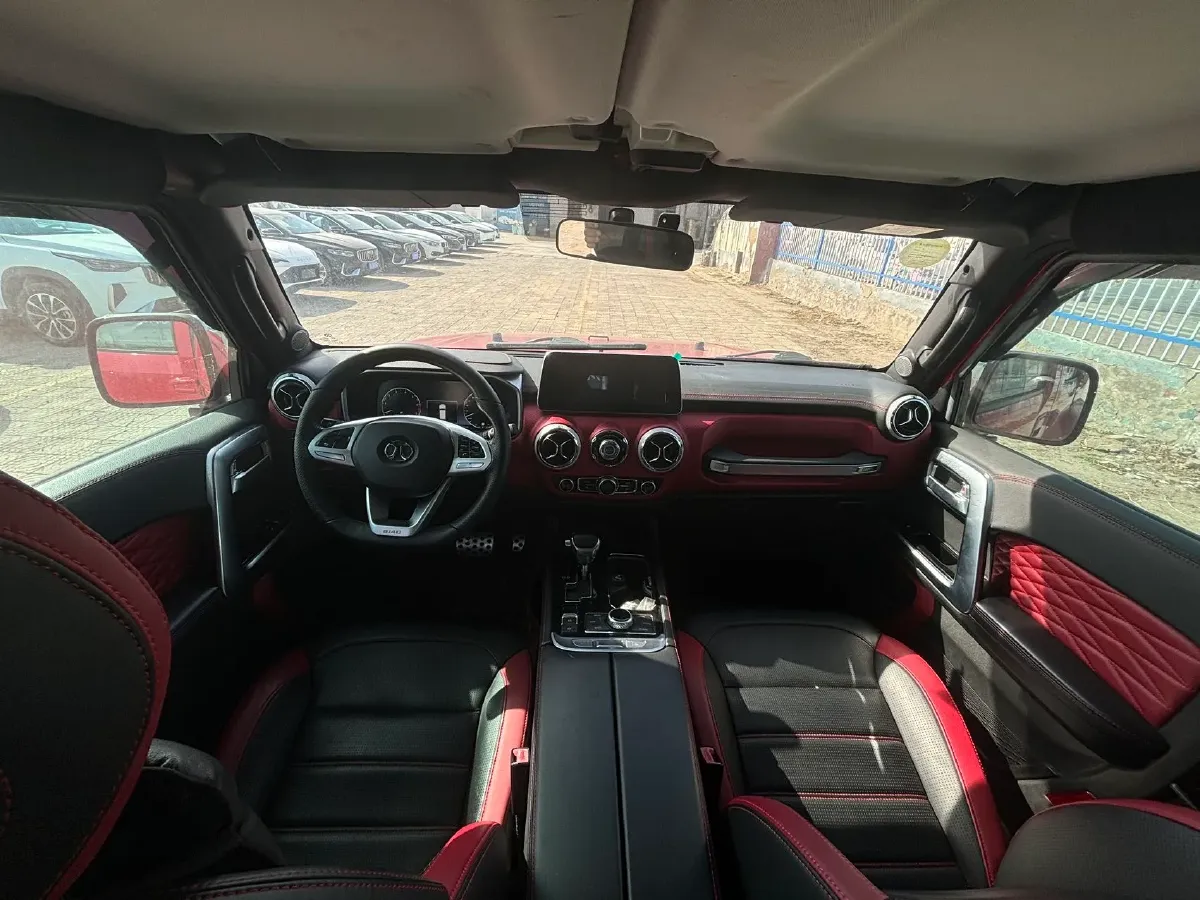 2019 Beijing BJ40 2.0T 218HP L4 6AT,autocango,china used car exporter,china ev exporter,chinese used car exporter,chinese used ev exporter