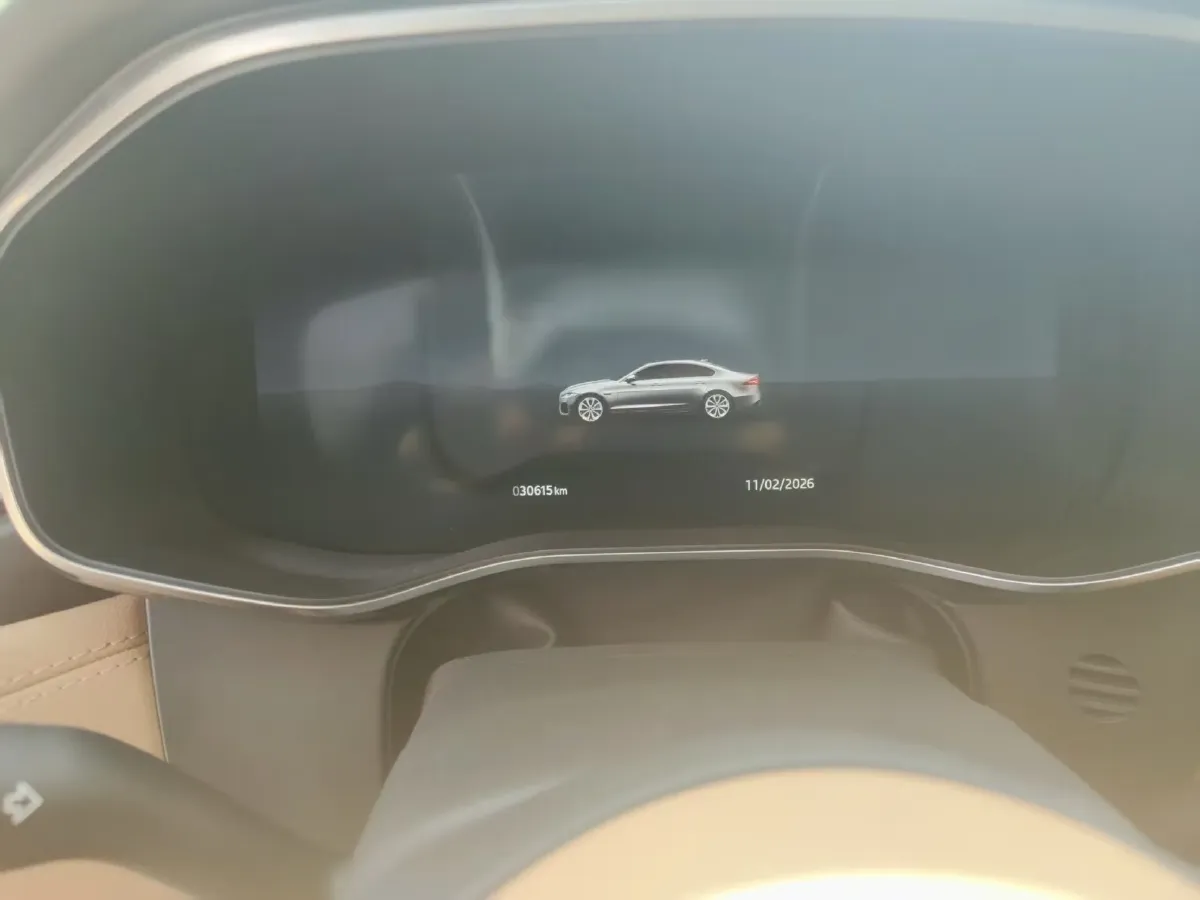 2024 Jaguar XFL 2.0T 250HP L4 8AT,autocango,china used car exporter,china ev exporter,chinese used car exporter,chinese used ev exporter