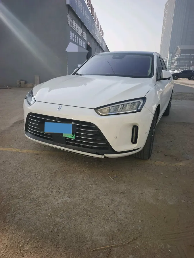 2022 Isuzu Mu-X 2.0T 220HP L4 8AT,autocango,china used car exporter,china ev exporter,chinese used car exporter,chinese used ev exporter