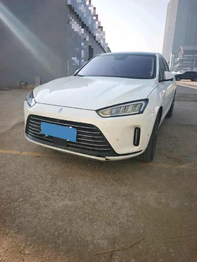 2022 Isuzu Mu-X 2.0T 220HP L4 8AT,autocango,china used car exporter,china ev exporter,chinese used car exporter,chinese used ev exporter
