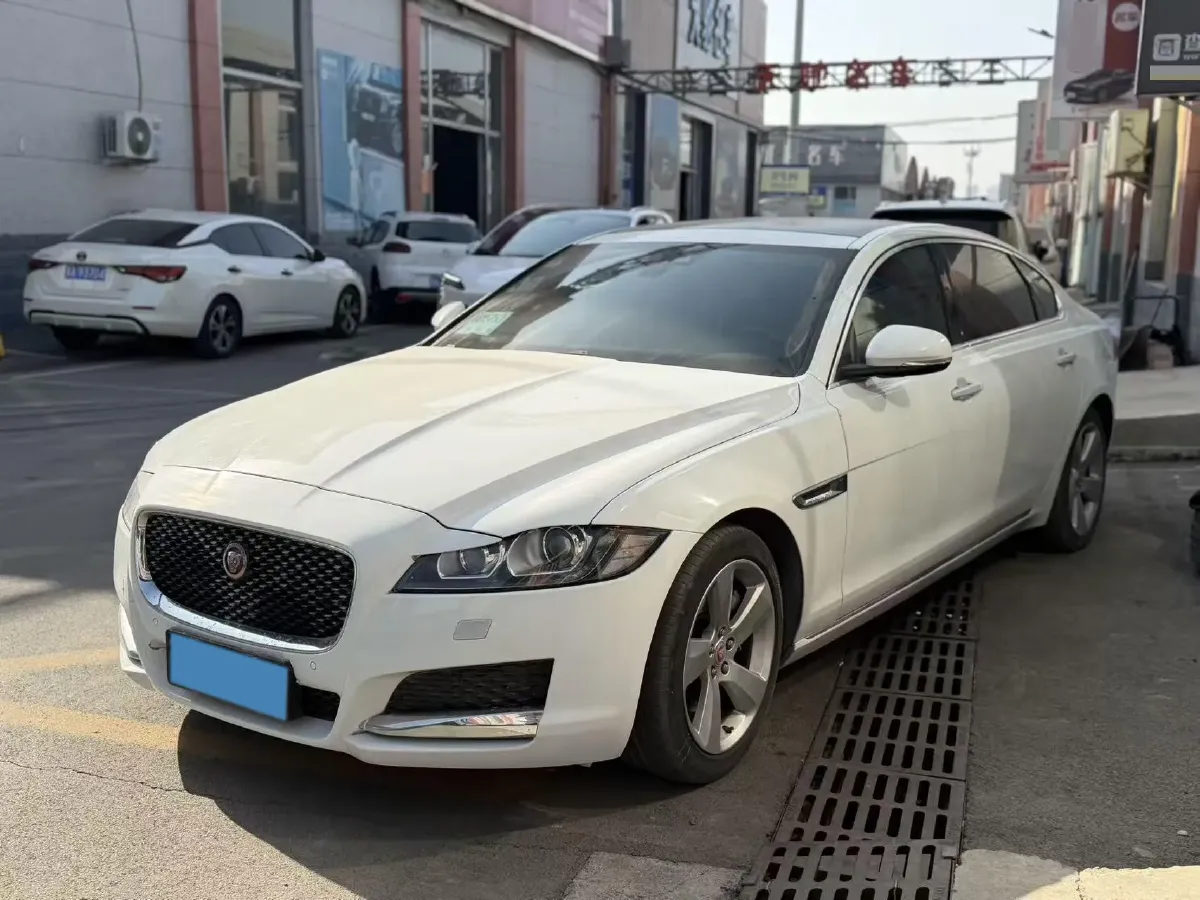 2019 HongQi HS7 3.0T 337HP V6 8AT,autocango,china used car exporter,china ev exporter,chinese used car exporter,chinese used ev exporter
