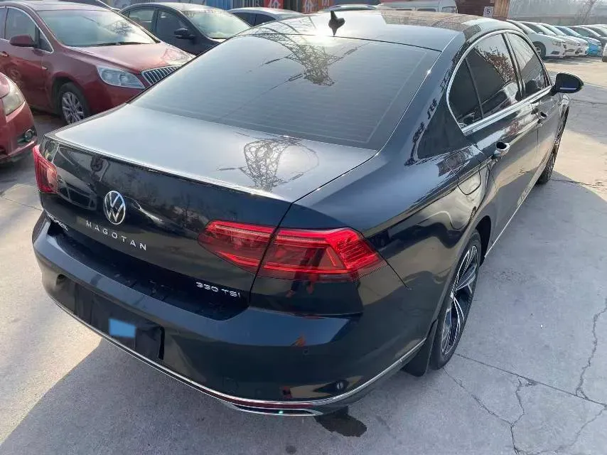 2021 Volkswagen Magotan 2.0T 186HP L4 7DCT,autocango,china used car exporter,china ev exporter,chinese used car exporter,chinese used ev exporter