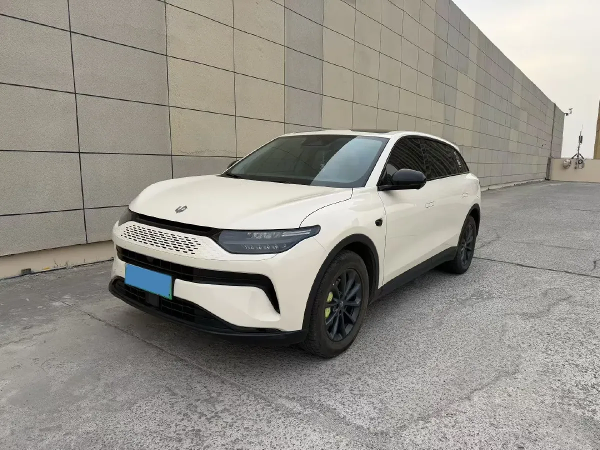 2023 Leapmotor C11 Range Extended 131HP REEV 30.1KWH,autocango,china used car exporter,china ev exporter,chinese used car exporter,chinese used ev exporter