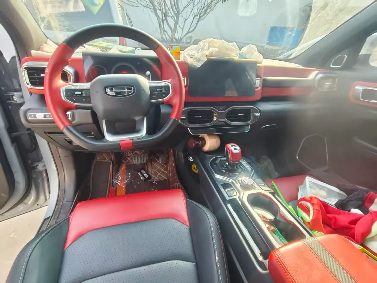 2020 Geely ICON 1.5T 177HP L3 7DCT,autocango,china used car exporter,china ev exporter,chinese used car exporter,chinese used ev exporter