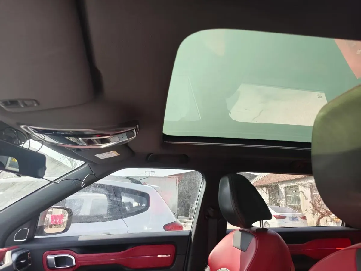 2020 Geely ICON 1.5T 177HP L3 7DCT,autocango,china used car exporter,china ev exporter,chinese used car exporter,chinese used ev exporter