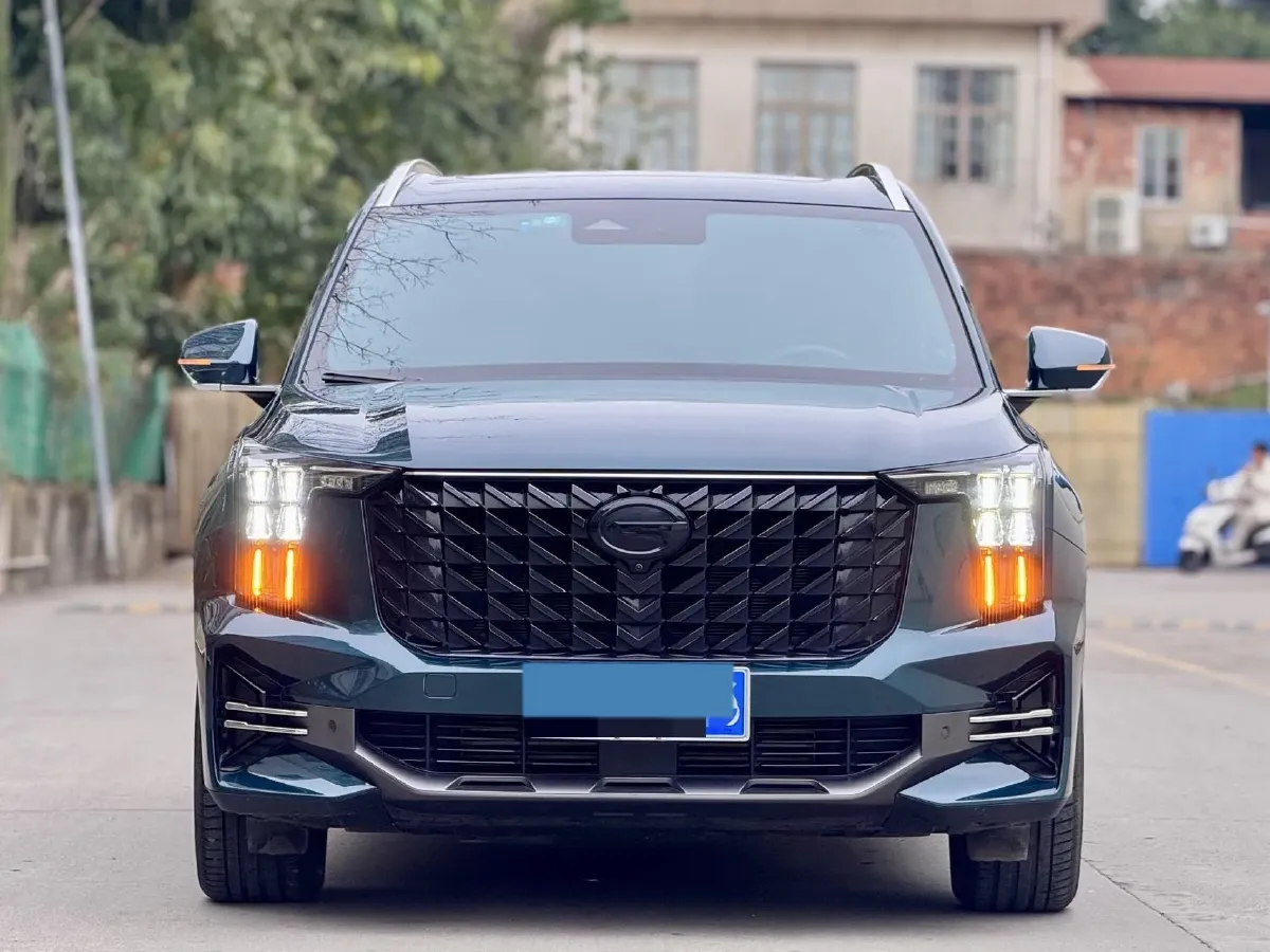 2022 GAC Trumpchi GS8 2.0T 252HP L4 8AT,autocango,china used car exporter,china ev exporter,chinese used car exporter,chinese used ev exporter