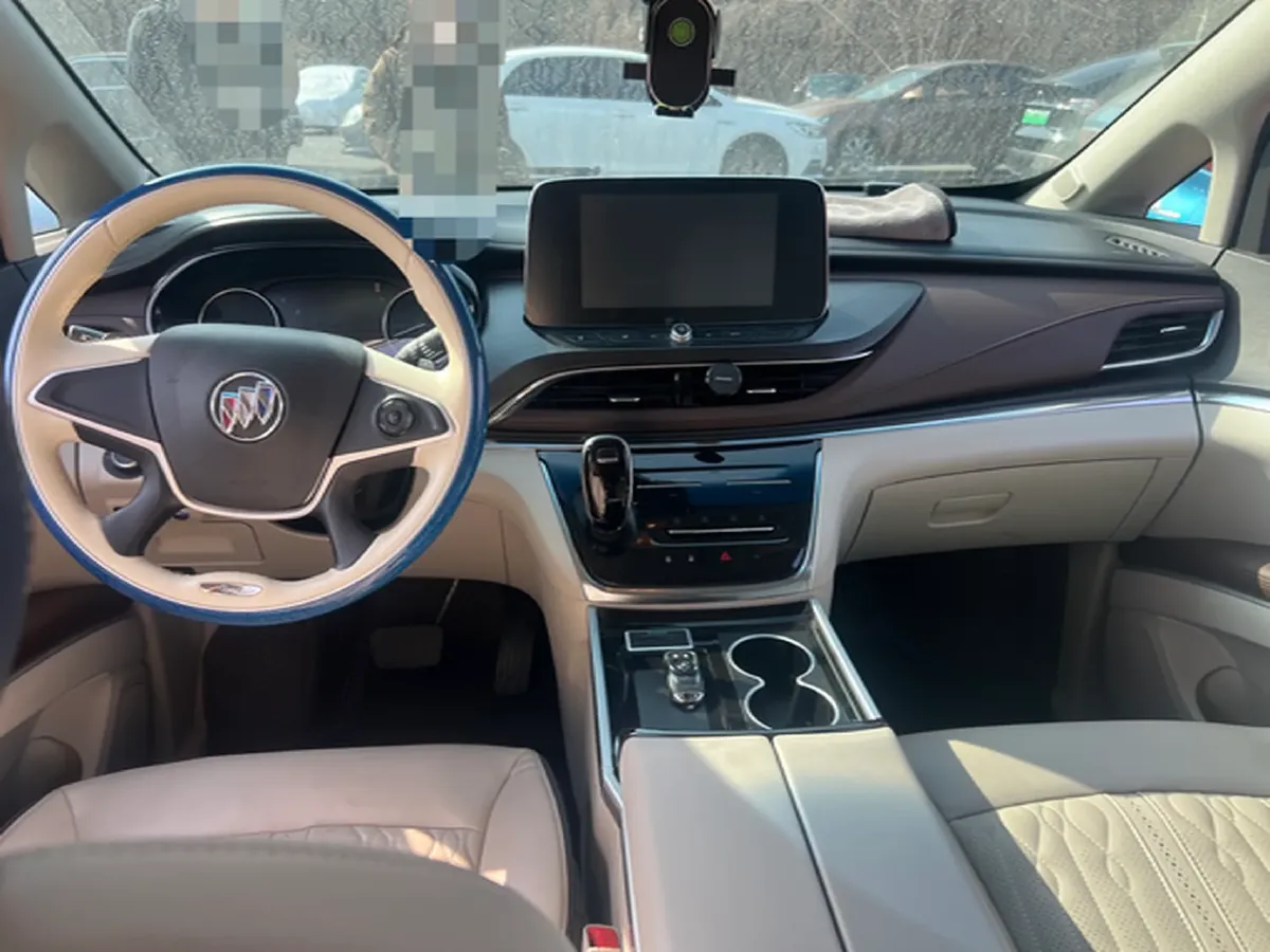 2021 Buick GL8 2.0T 237HP L4 9AT,autocango,china used car exporter,china ev exporter,chinese used car exporter,chinese used ev exporter