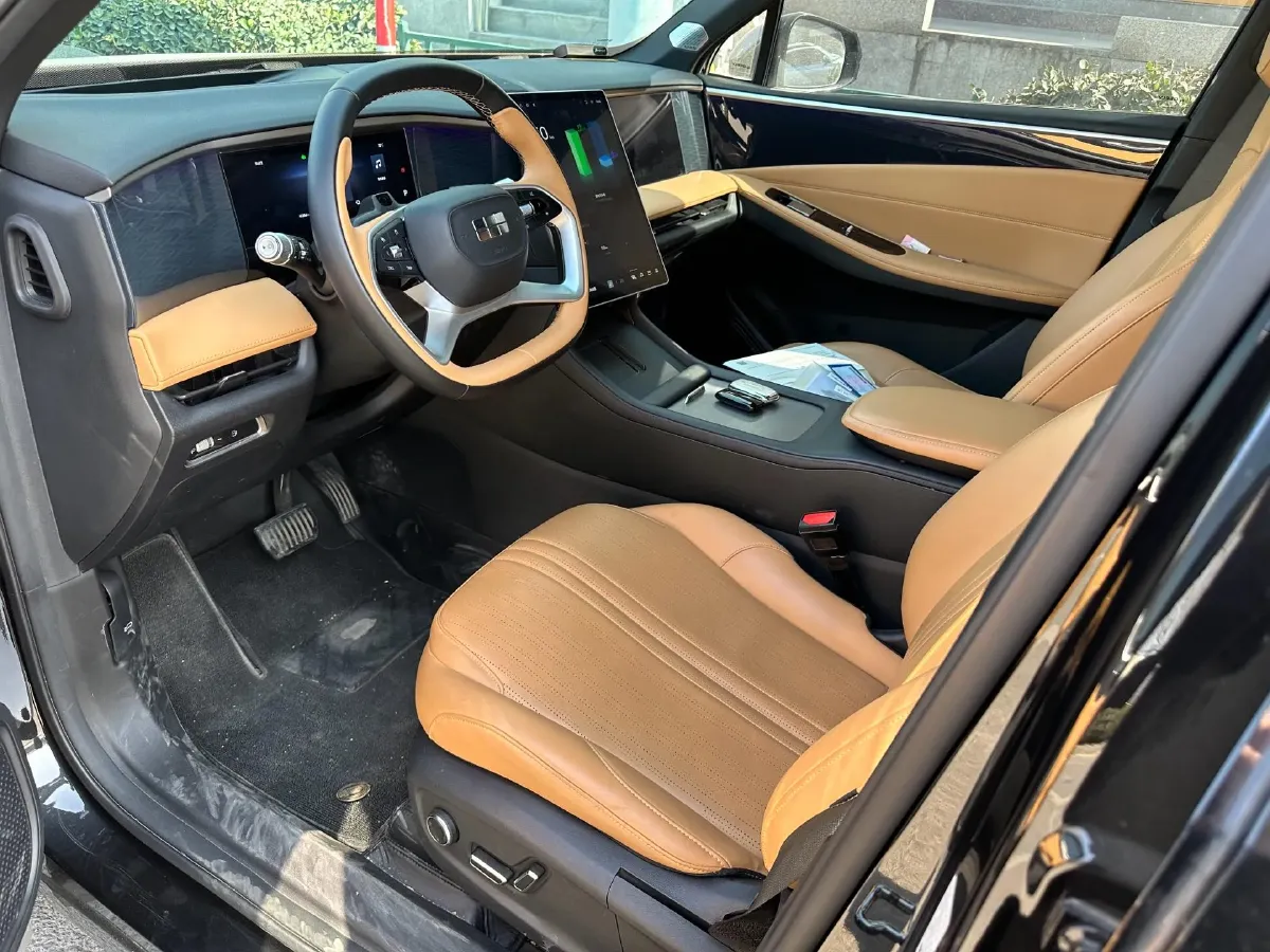 2023 Geely Galaxy L7 1.5T 163HP L4 3DHT PHEV 18.7KWH,autocango,china used car exporter,china ev exporter,chinese used car exporter,chinese used ev exporter