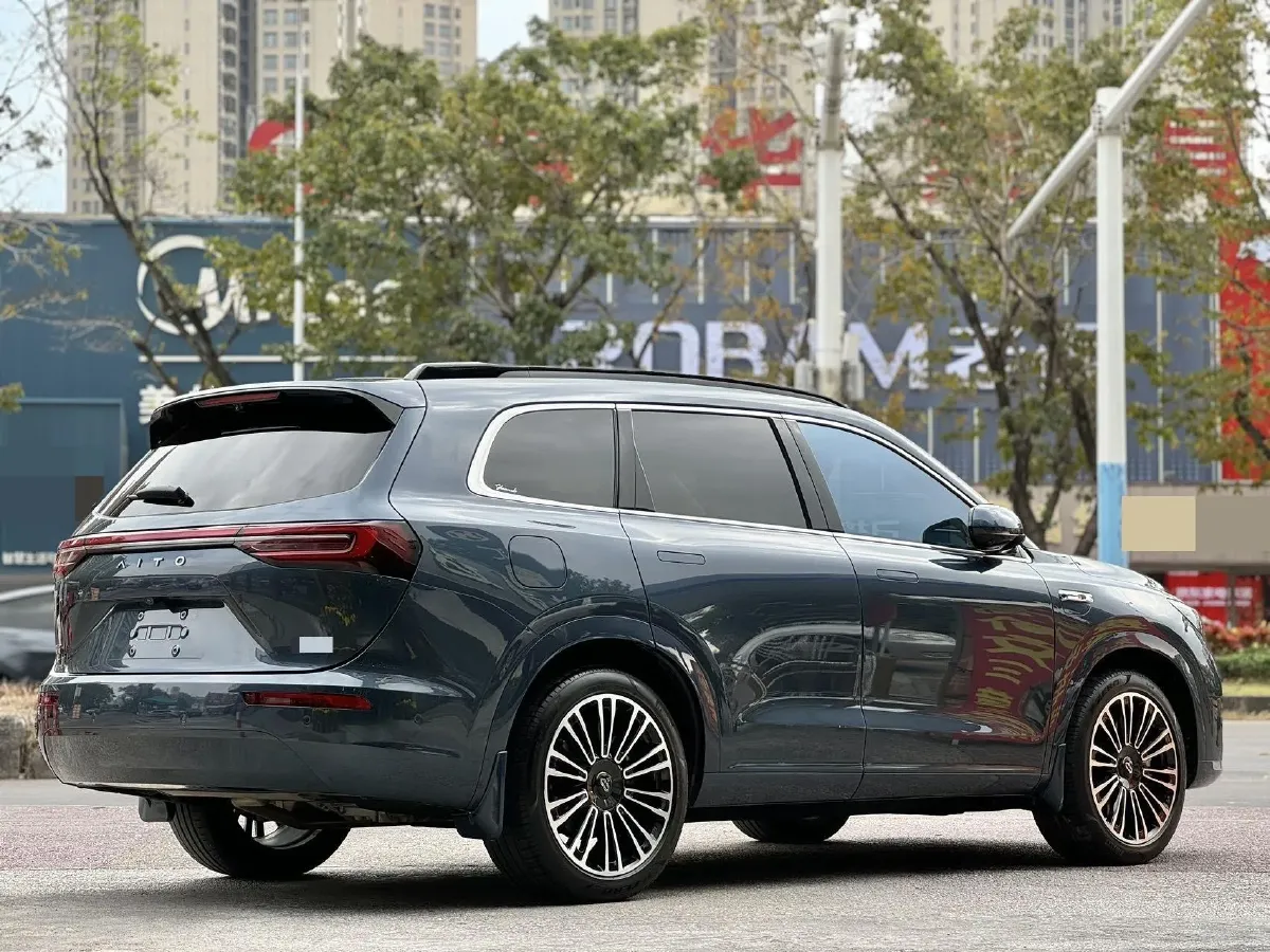 2024 AITO AITO M7 1.5T 152HP L4 REEV 42KWH,autocango,china used car exporter,china ev exporter,chinese used car exporter,chinese used ev exporter