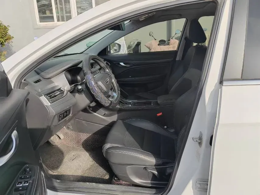 2019 Geely Emgrand 1.5L 109HP L4 CVT,autocango,china used car exporter,china ev exporter,chinese used car exporter,chinese used ev exporter