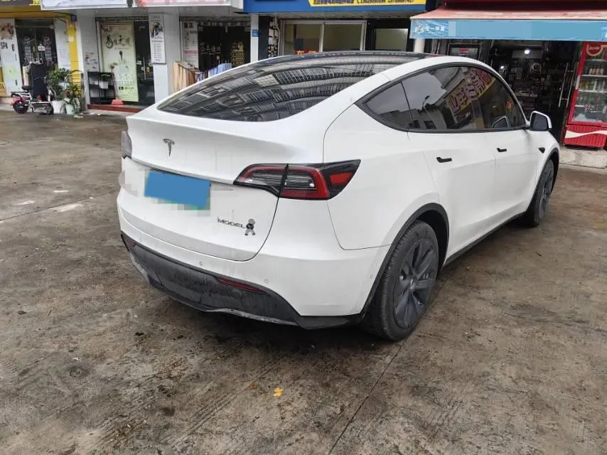 2022 Tesla Model Y BEV 60KWH,autocango,china used car exporter,china ev exporter,chinese used car exporter,chinese used ev exporter