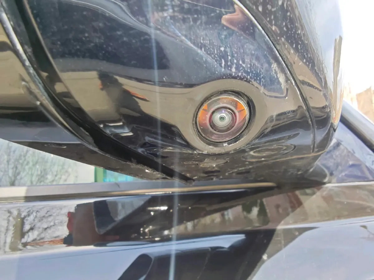 2025 Land Rover Defender 3.0T 400HP L6 8AT,autocango,china used car exporter,china ev exporter,chinese used car exporter,chinese used ev exporter