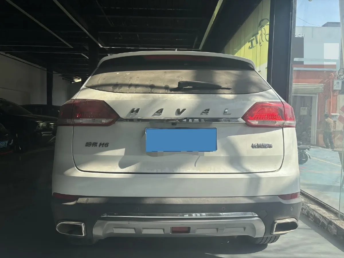 2018 Haval H6 1.5T 169HP L4 7DCT,autocango,china used car exporter,china ev exporter,chinese used car exporter,chinese used ev exporter