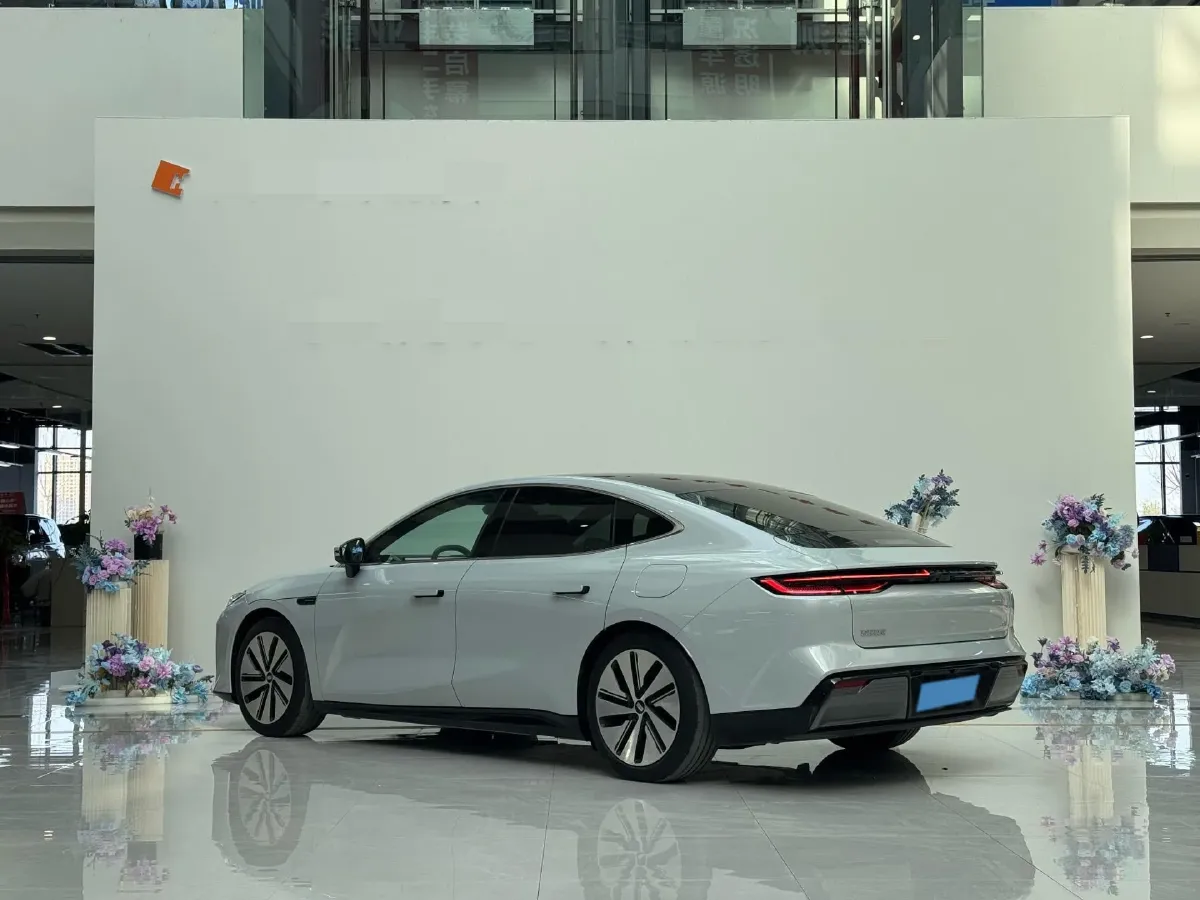 2024 Geely Galaxy E8 BEV 76KWH,autocango,china used car exporter,china ev exporter,chinese used car exporter,chinese used ev exporter