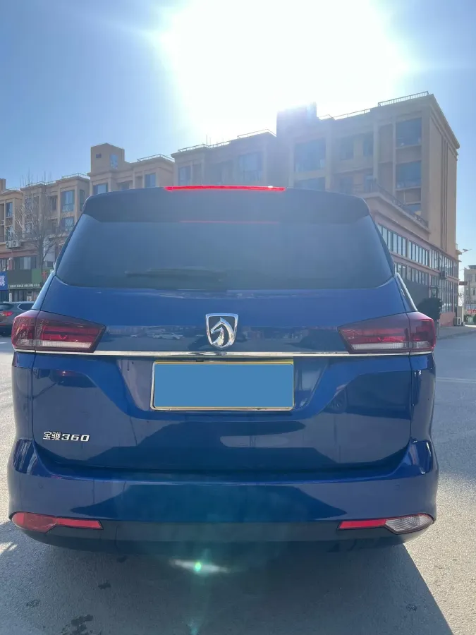 2018 BaoJun 360 1.5L 112HP L4 6MT,autocango,china used car exporter,china ev exporter,chinese used car exporter,chinese used ev exporter