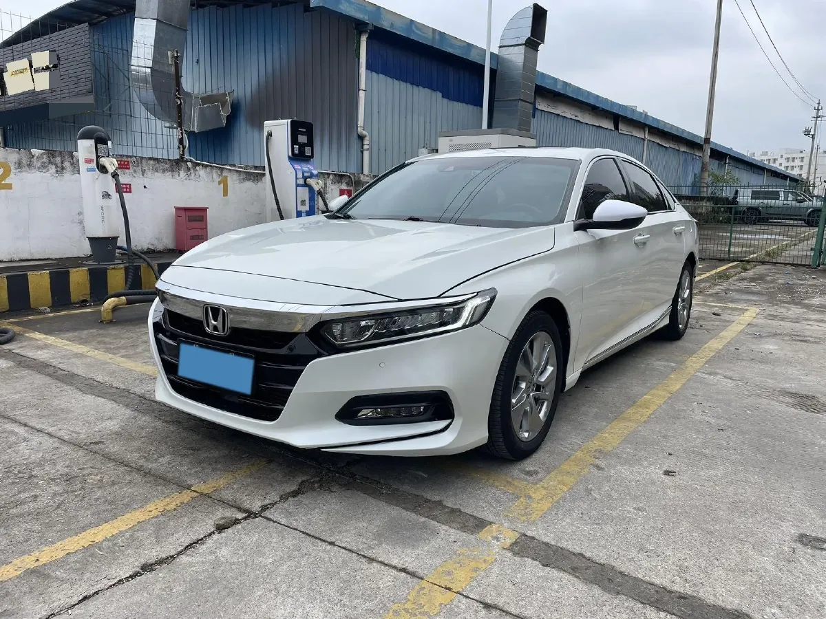 2018 Honda Accord 1.5T 194HP L4 CVT,autocango,china used car exporter,china ev exporter,chinese used car exporter,chinese used ev exporter