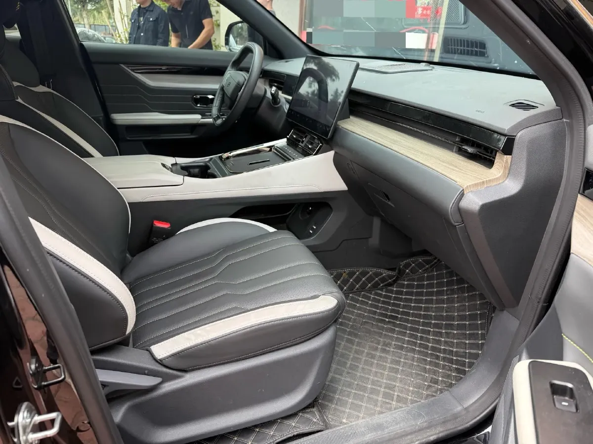 2024 Jetour ShanHai L6 1.5T 156HP L4 1DHT PHEV 19.43KWH,autocango,china used car exporter,china ev exporter,chinese used car exporter,chinese used ev exporter