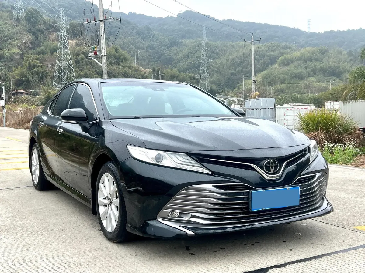 2019 Toyota Camry 2.0L 178HP L4 CVT,autocango,china used car exporter,china ev exporter,chinese used car exporter,chinese used ev exporter