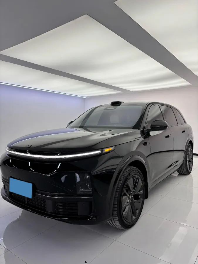 2024 Li L8 Range Extended 154HP REEV 42.8KWH,autocango,china used car exporter,china ev exporter,chinese used car exporter,chinese used ev exporter
