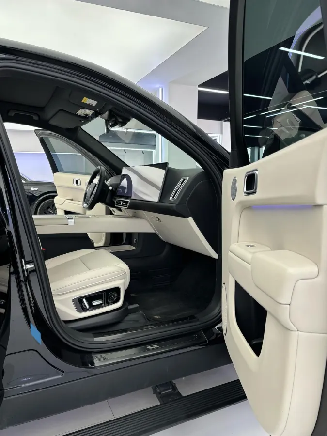 2024 Li L8 Range Extended 154HP REEV 42.8KWH,autocango,china used car exporter,china ev exporter,chinese used car exporter,chinese used ev exporter