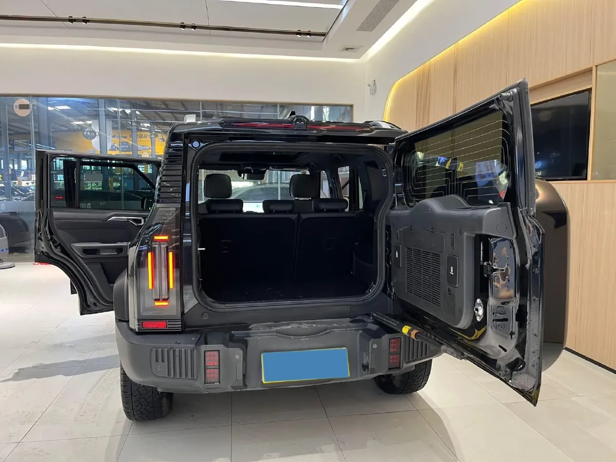 2023 Jetour Traveller 2.0T 254HP L4 7DCT,autocango,china used car exporter,china ev exporter,chinese used car exporter,chinese used ev exporter