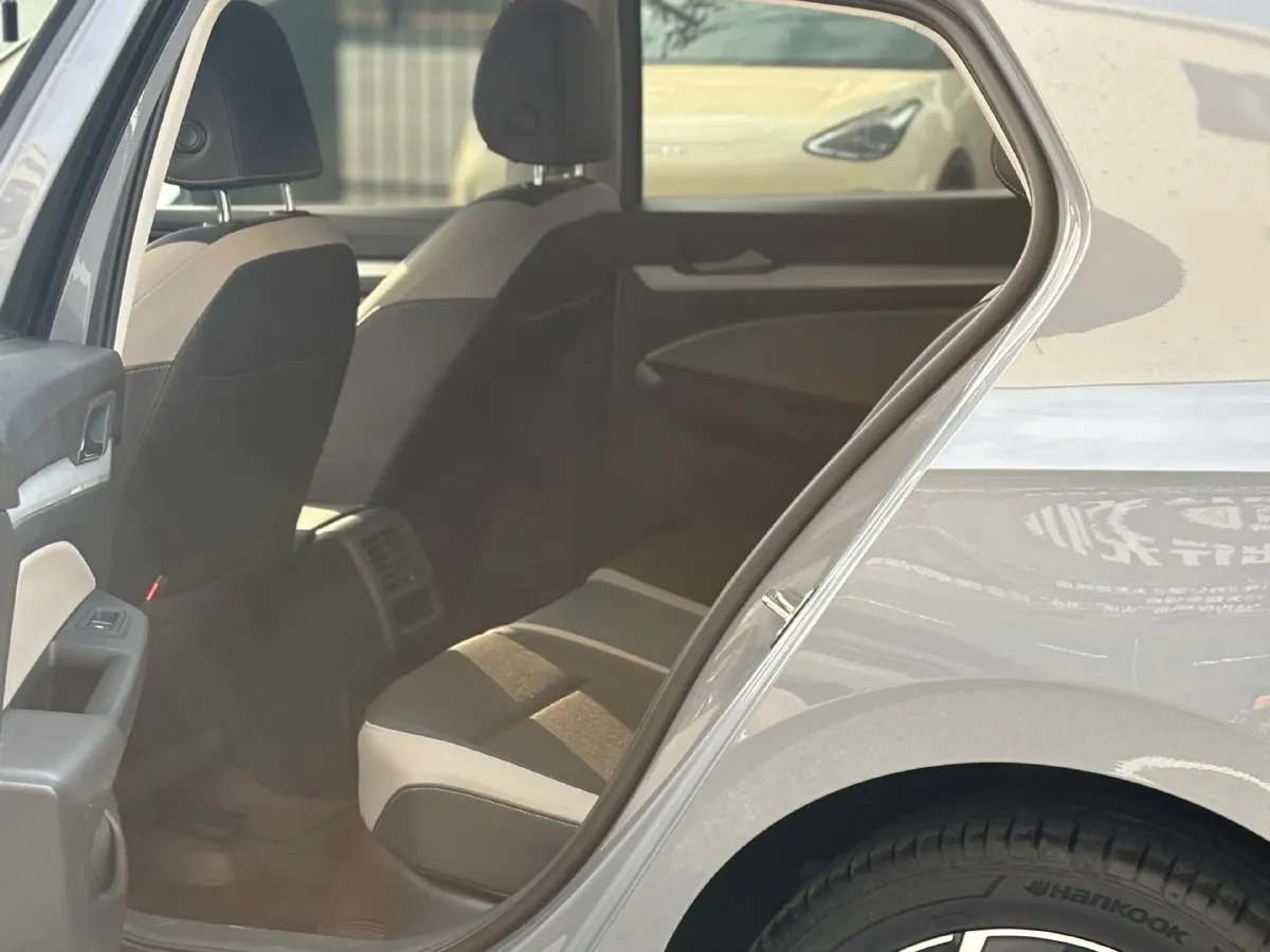 2021 Volkswagen Golf 1.4T 150HP L4 7DCT,autocango,china used car exporter,china ev exporter,chinese used car exporter,chinese used ev exporter