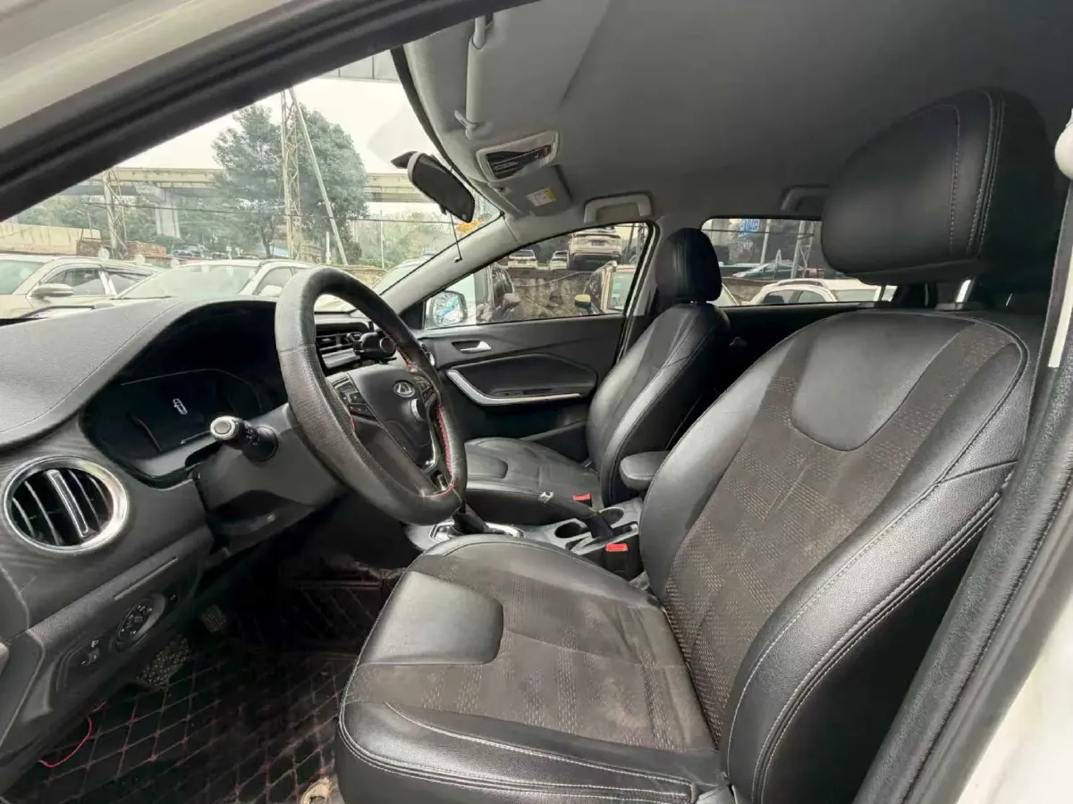 2020 Chery Tiggo 3x 1.5L 116HP L4 CVT,autocango,china used car exporter,china ev exporter,chinese used car exporter,chinese used ev exporter