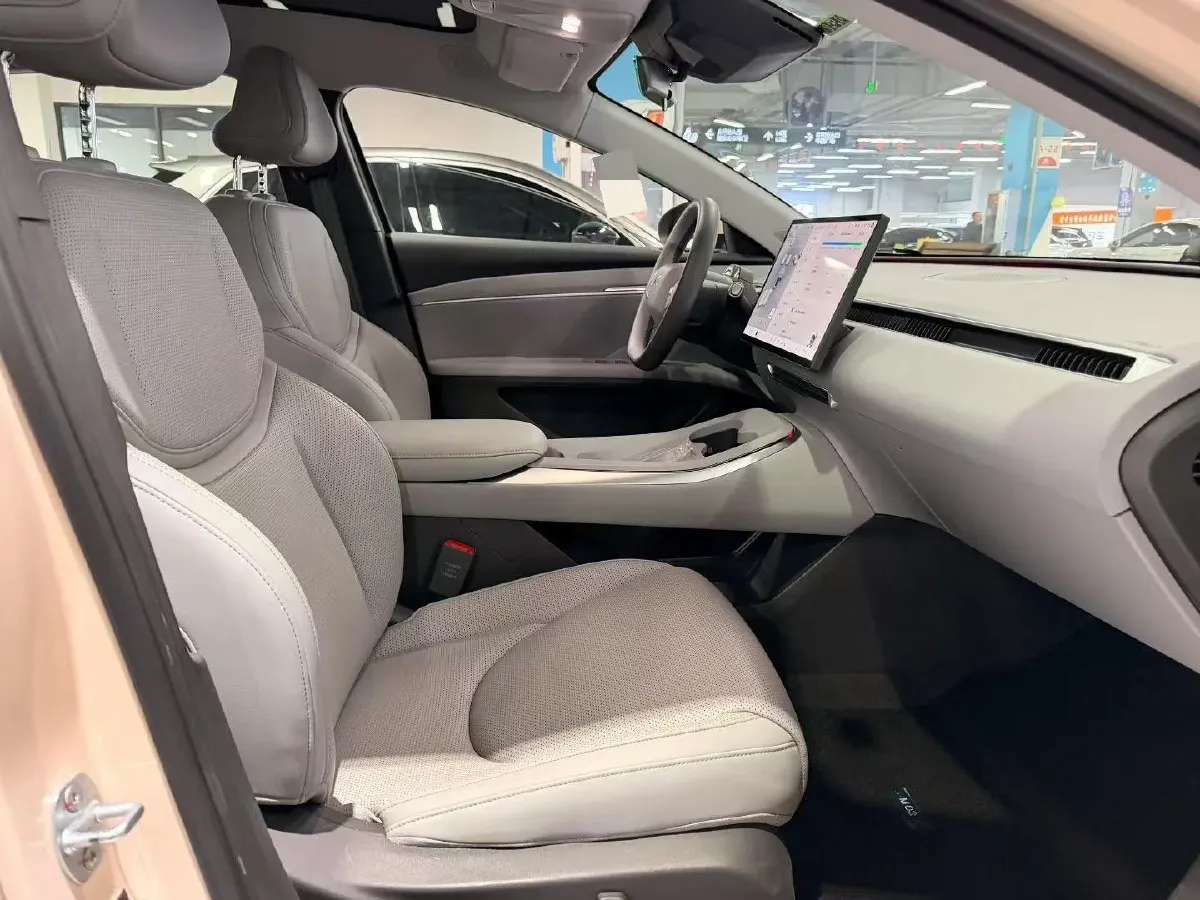 2024 Xpeng MONA M03 BEV 62.2KWH,autocango,china used car exporter,china ev exporter,chinese used car exporter,chinese used ev exporter