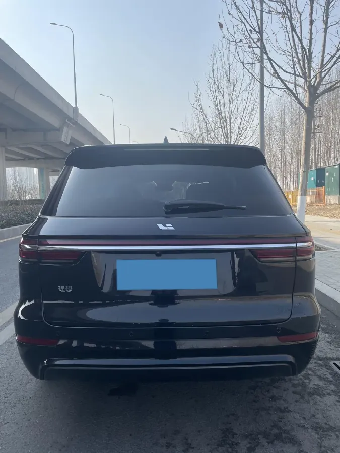 2020 Li ONE Range Extended 131HP REEV 40.5KWH,autocango,china used car exporter,china ev exporter,chinese used car exporter,chinese used ev exporter