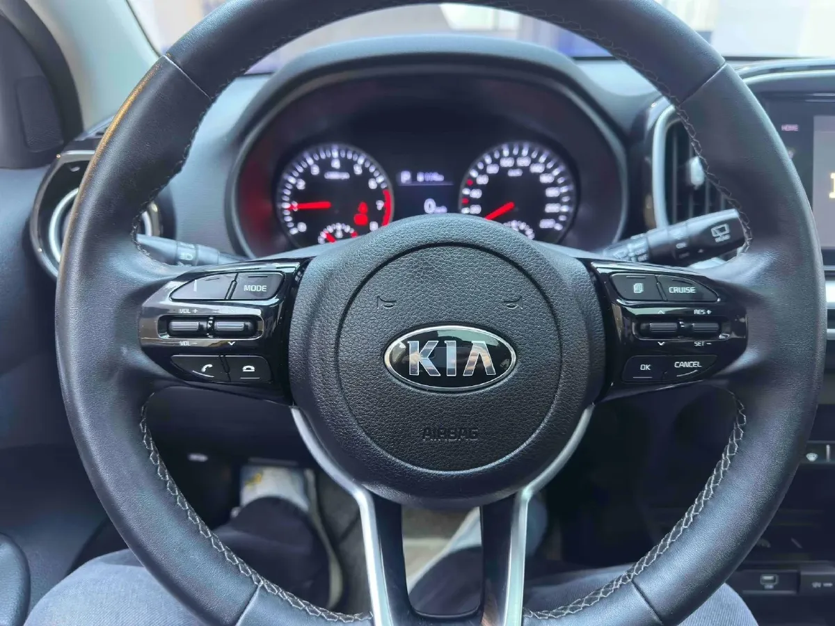 2021 Kia KX1 1.4L 100HP L4 CVT,autocango,china used car exporter,china ev exporter,chinese used car exporter,chinese used ev exporter