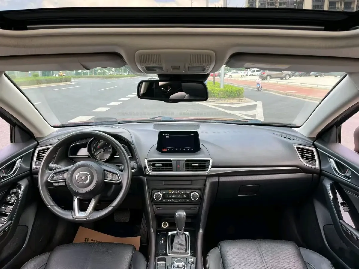 2019 Mazda 3 Axela 2.0L 158HP L4 6AT,autocango,china used car exporter,china ev exporter,chinese used car exporter,chinese used ev exporter