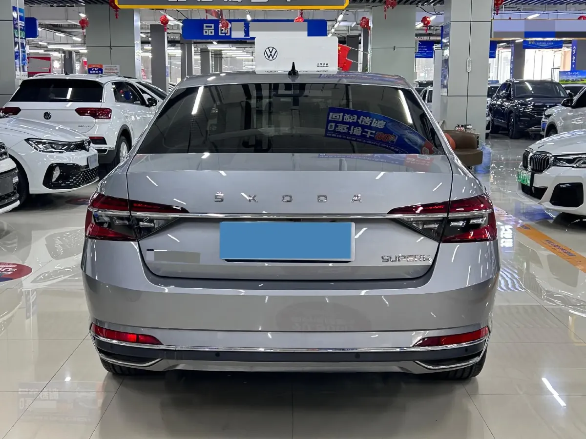 2023 Skoda Superb 1.4T 150HP L4 7DCT,autocango,china used car exporter,china ev exporter,chinese used car exporter,chinese used ev exporter