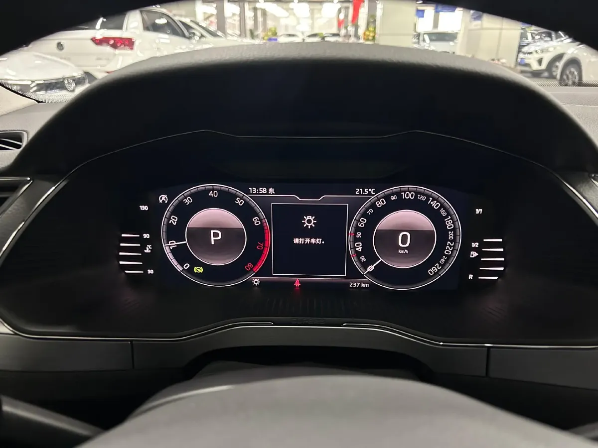 2023 Skoda Superb 1.4T 150HP L4 7DCT,autocango,china used car exporter,china ev exporter,chinese used car exporter,chinese used ev exporter