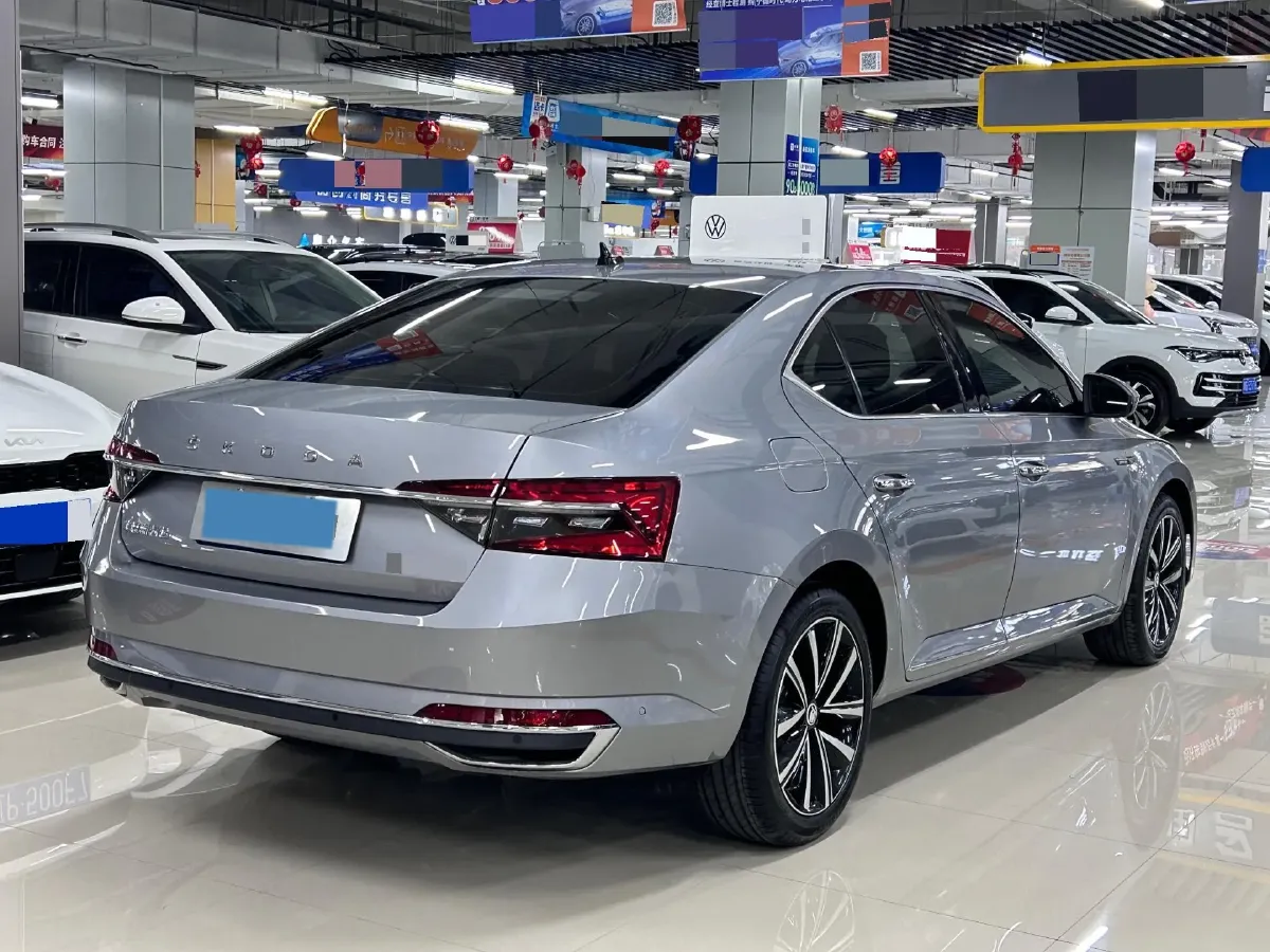 2023 Skoda Superb 1.4T 150HP L4 7DCT,autocango,china used car exporter,china ev exporter,chinese used car exporter,chinese used ev exporter