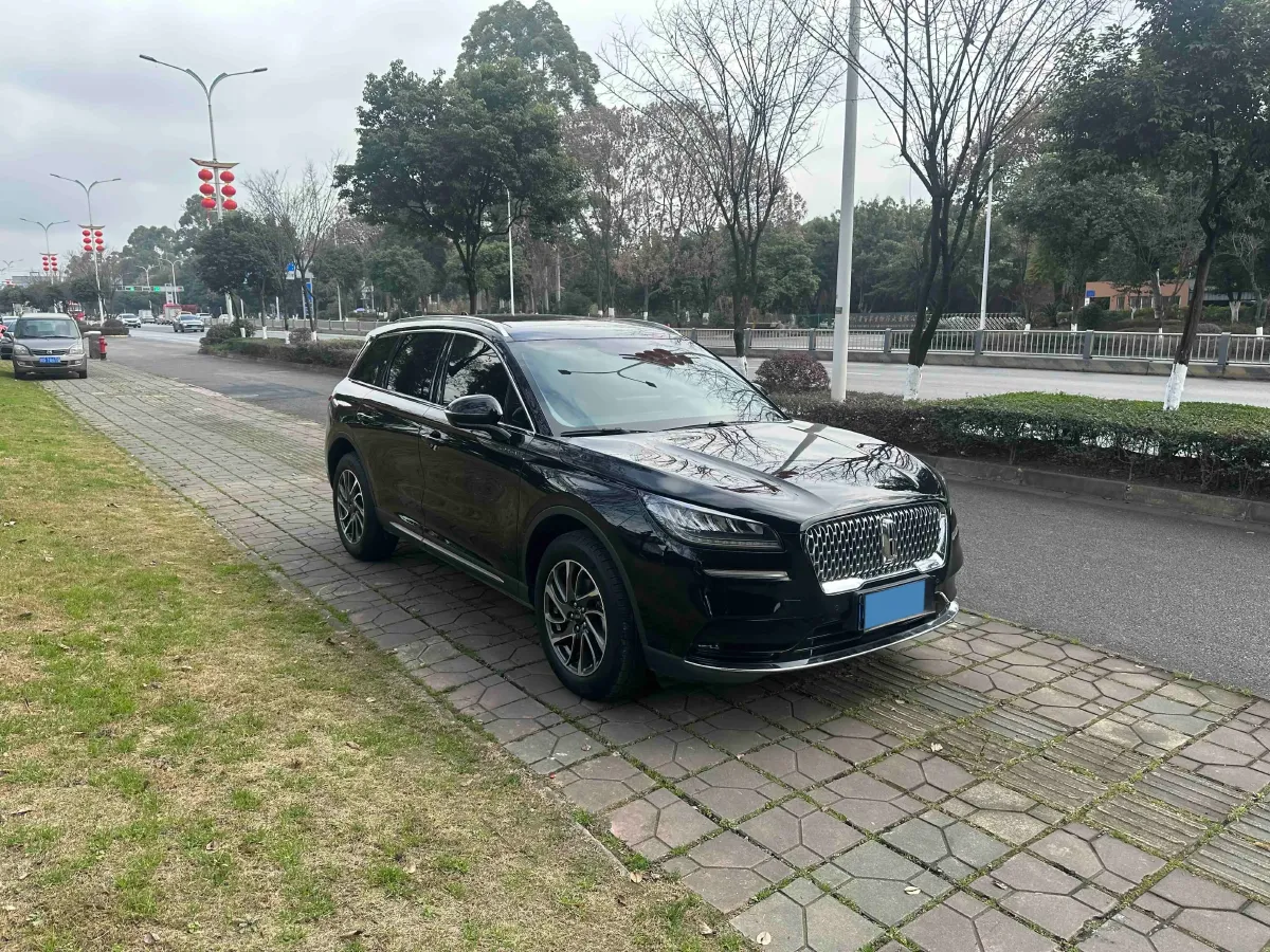 2021 Lincoln Corsair 2.0T 245HP L4 8AT,autocango,china used car exporter,china ev exporter,chinese used car exporter,chinese used ev exporter