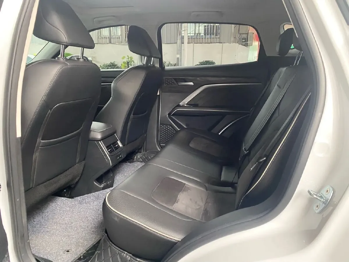 2023 Haval H6 1.5T 150HP L4 7DCT,autocango,china used car exporter,china ev exporter,chinese used car exporter,chinese used ev exporter