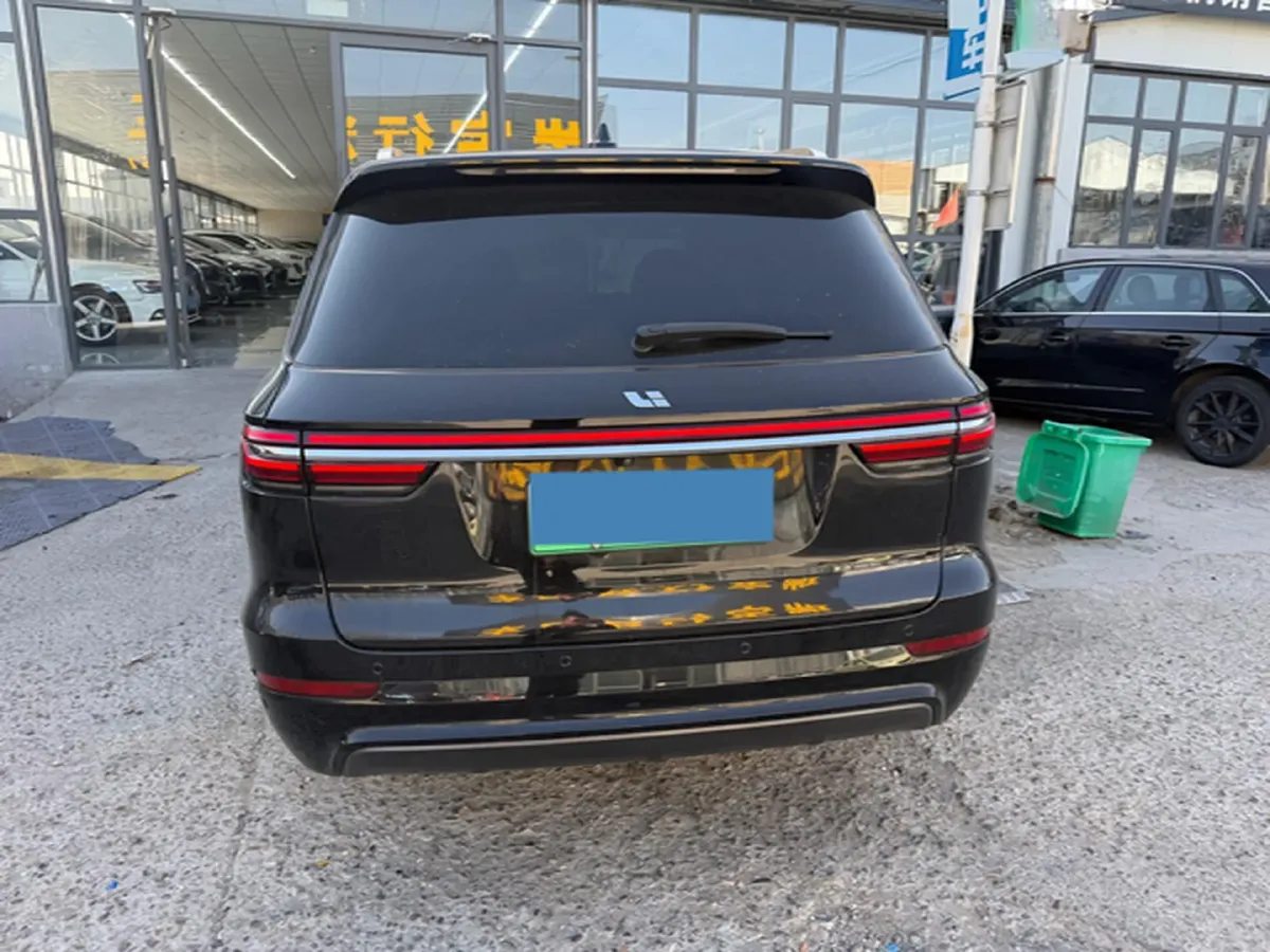 2020 Li ONE Range Extended 131HP REEV 40.5KWH,autocango,china used car exporter,china ev exporter,chinese used car exporter,chinese used ev exporter