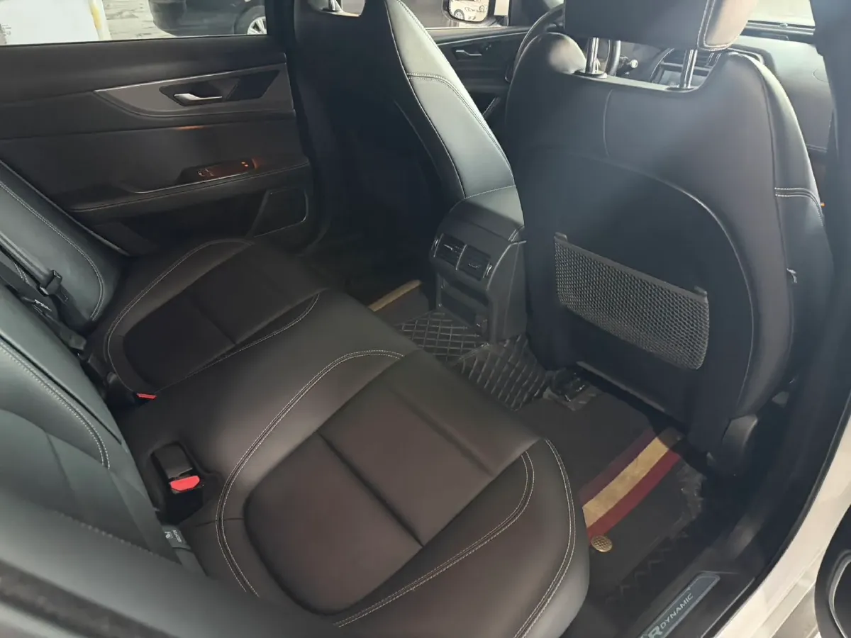 2022 Jaguar XEL 2.0T 250HP L4 8AT,autocango,china used car exporter,china ev exporter,chinese used car exporter,chinese used ev exporter