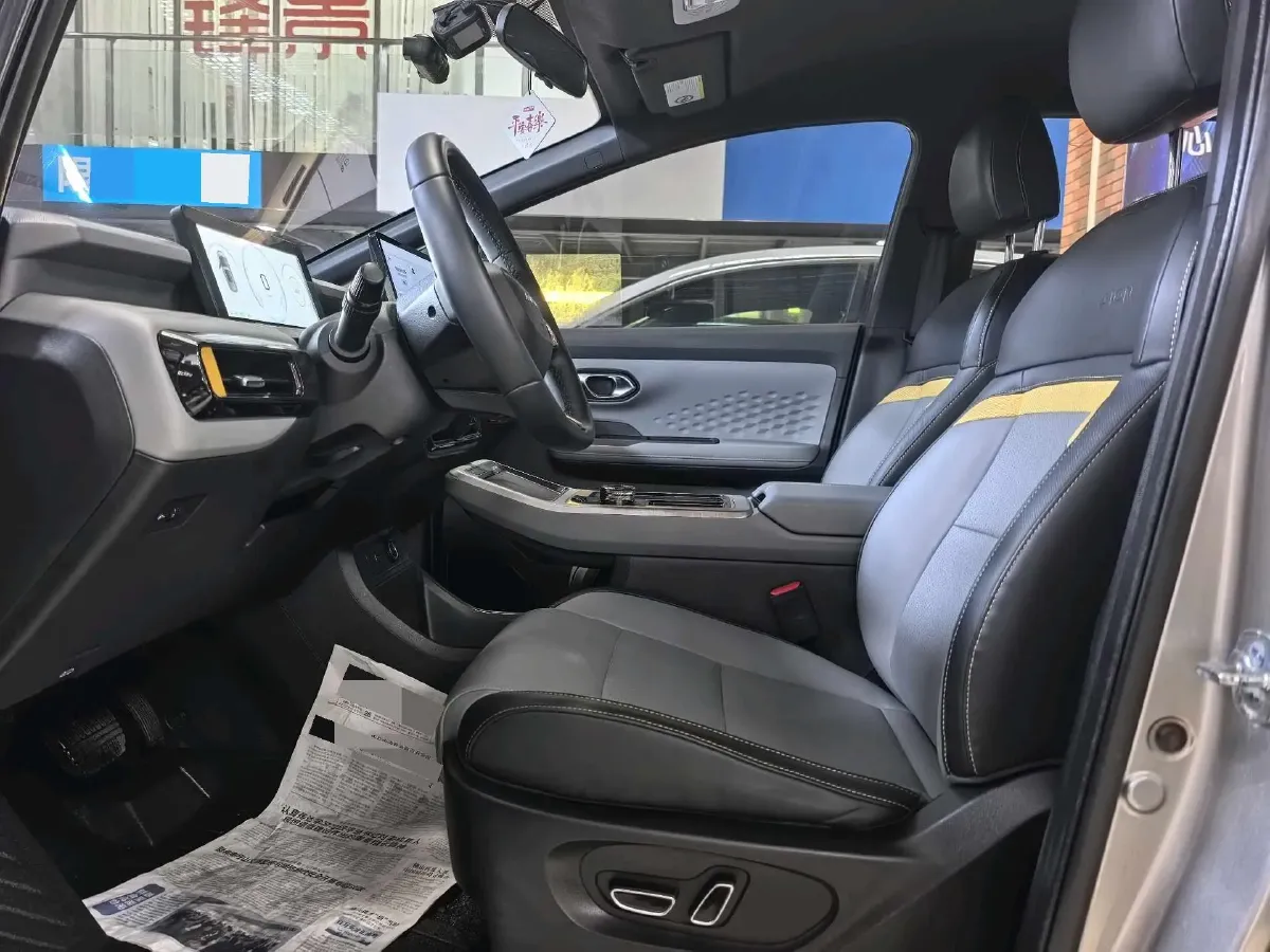 2022 Geely Okavango 1.8T 184HP L4 7DCT,autocango,china used car exporter,china ev exporter,chinese used car exporter,chinese used ev exporter