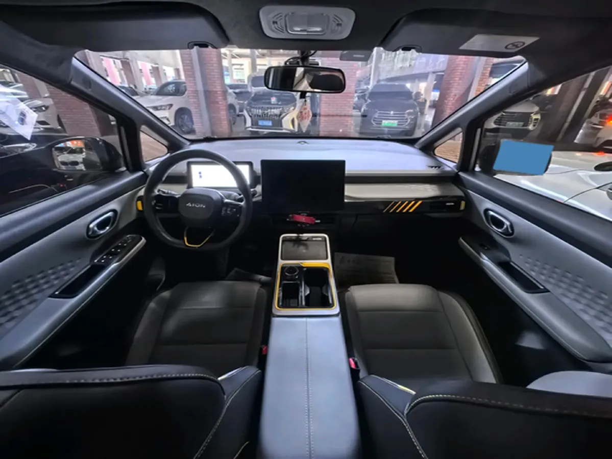 2022 Geely Okavango 1.8T 184HP L4 7DCT,autocango,china used car exporter,china ev exporter,chinese used car exporter,chinese used ev exporter