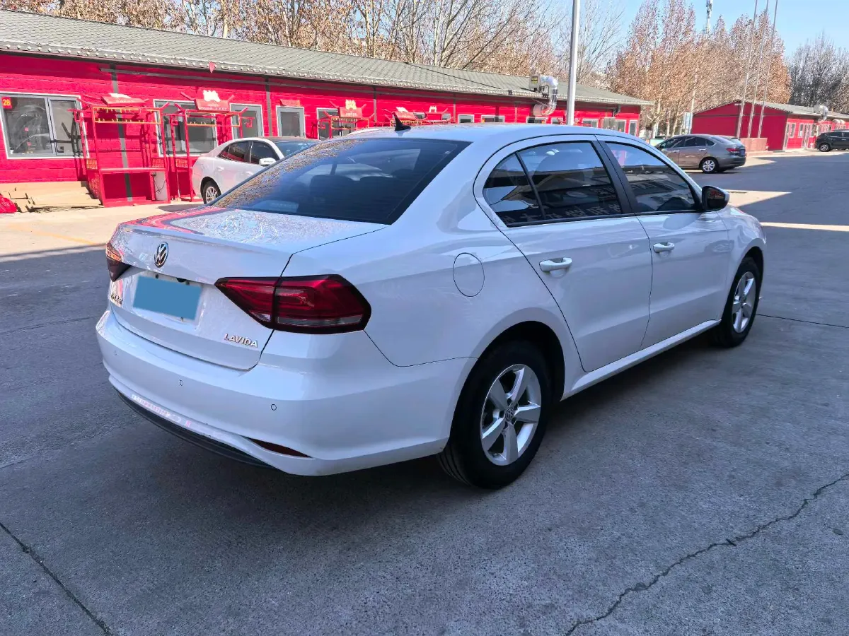 2019 Volkswagen Polo 1.5L 113HP L4 5MT,autocango,china used car exporter,china ev exporter,chinese used car exporter,chinese used ev exporter