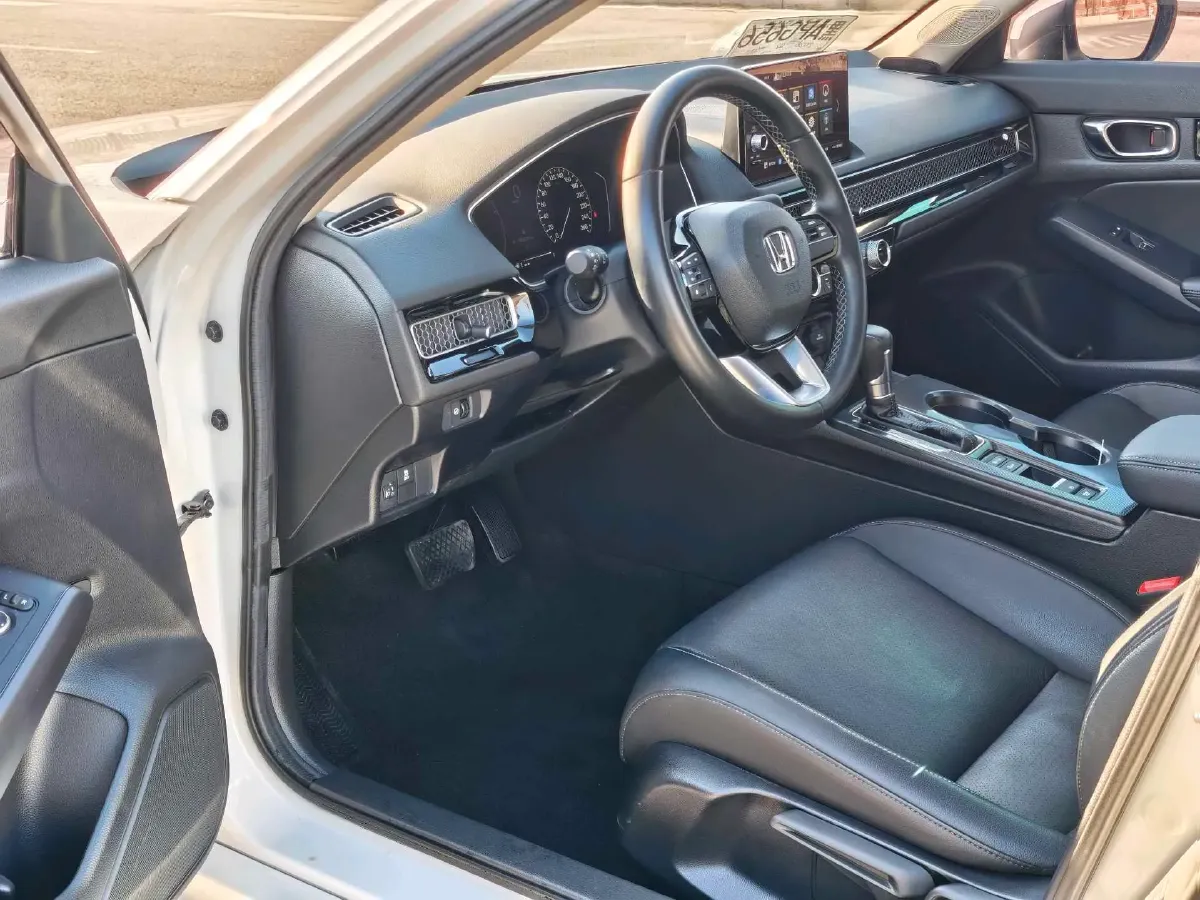 2022 Honda Civic 1.5T 129HP L4 CVT,autocango,china used car exporter,china ev exporter,chinese used car exporter,chinese used ev exporter