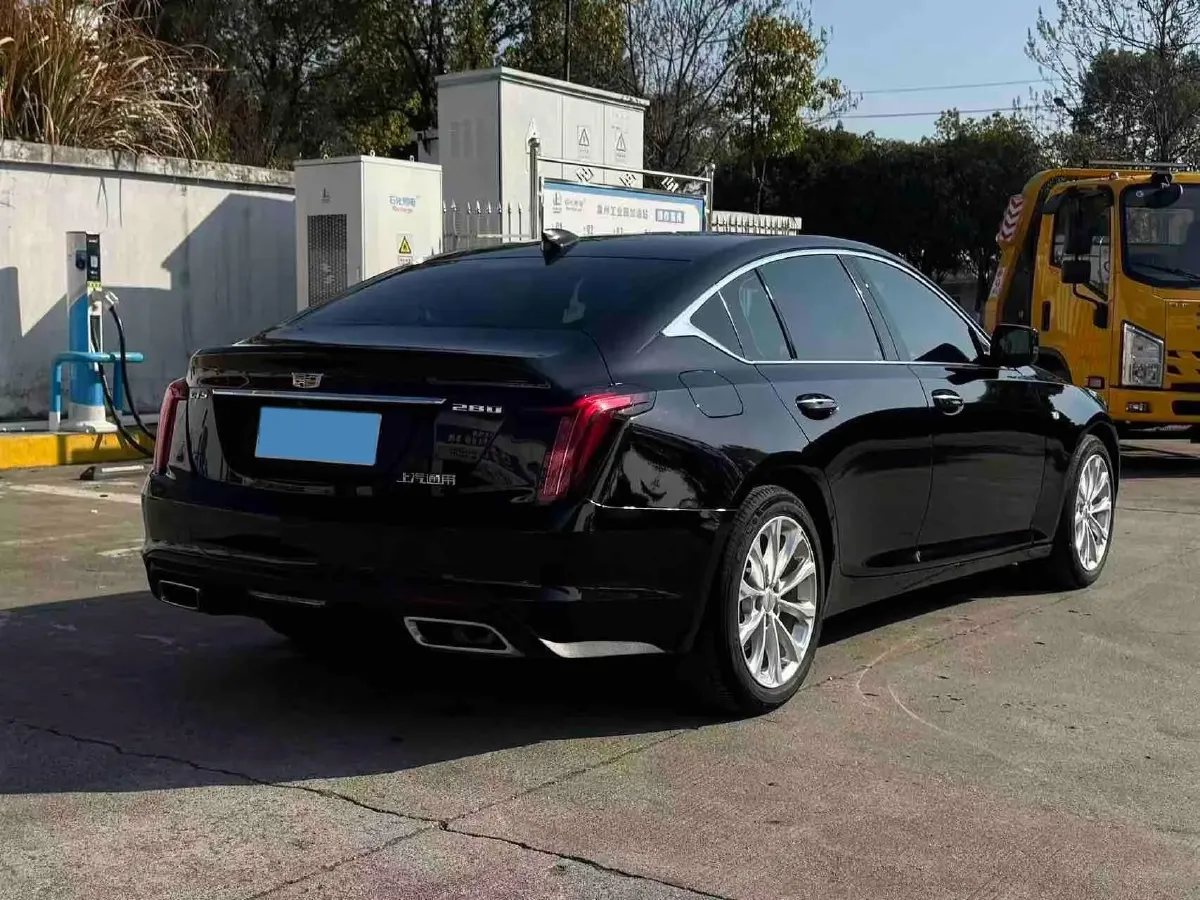 2022 Cadillac CT5 2.0T 237HP L4 10AT,autocango,china used car exporter,china ev exporter,chinese used car exporter,chinese used ev exporter